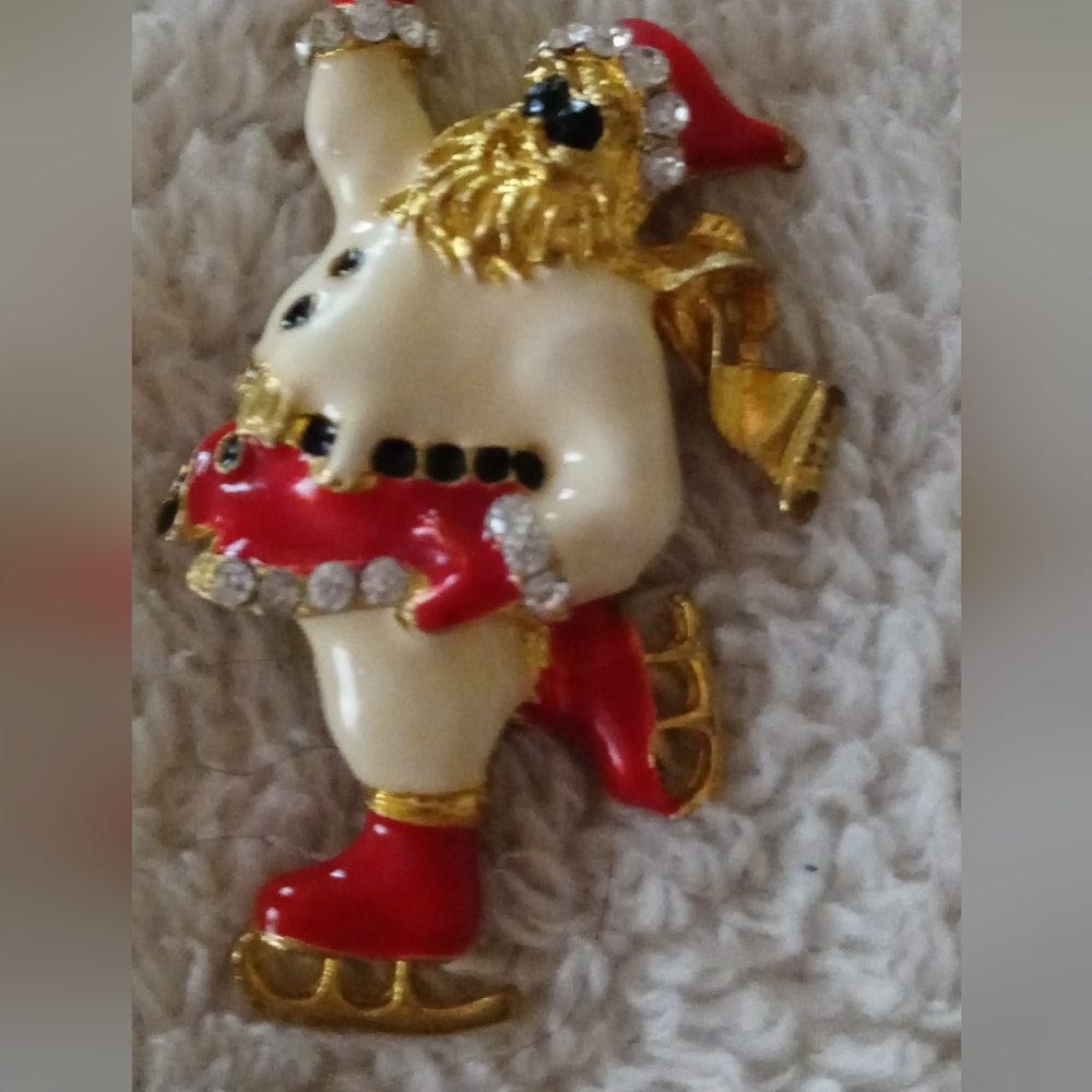 Vintage Santa URNS Pin